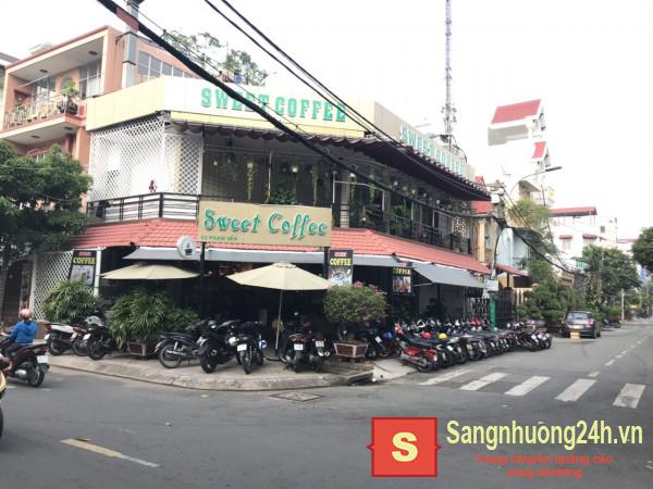 Cần sang nhanh quán cafe góc ngã 3 đường, khu dân cư đông, trung tâm quận Tân Phú.