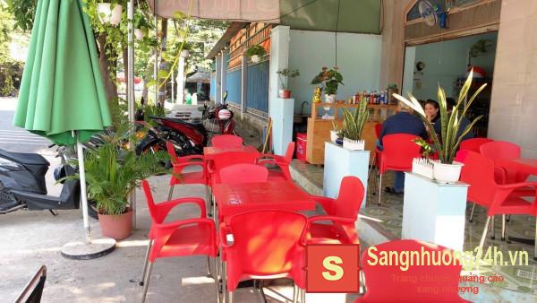 Sang quán cafe