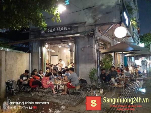 Sang quán cafe