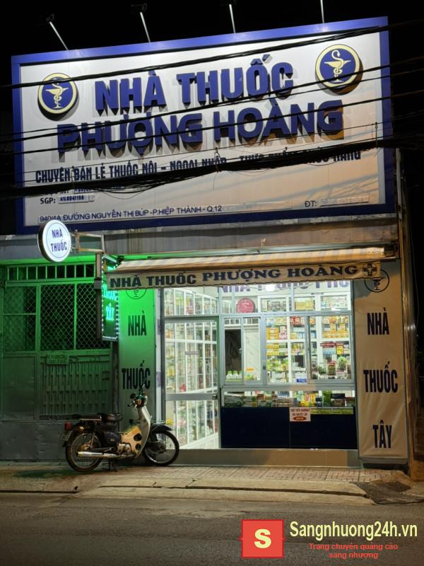 Sang nhà thuốc tây