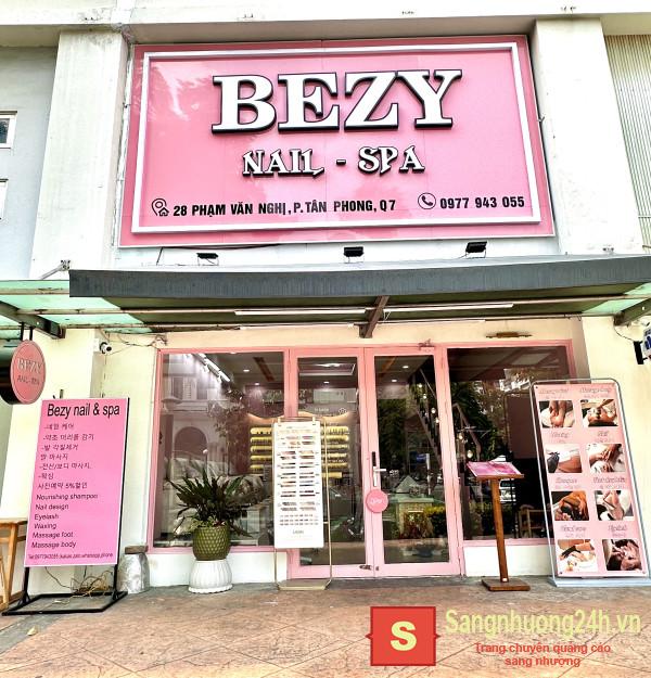 Sang Nhượng Tiệm Nail Spa Mặt Tiền Phú Mỹ Hưng Quận 7