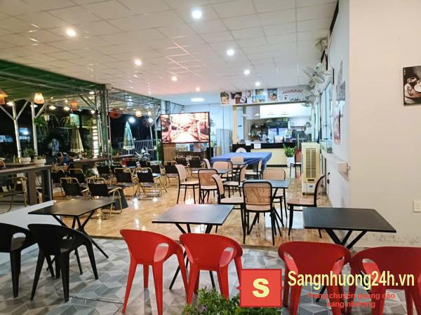 Sang quán cafe