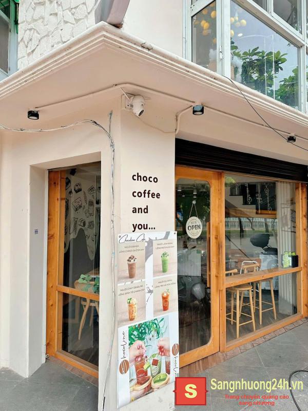 Sang quán cafe