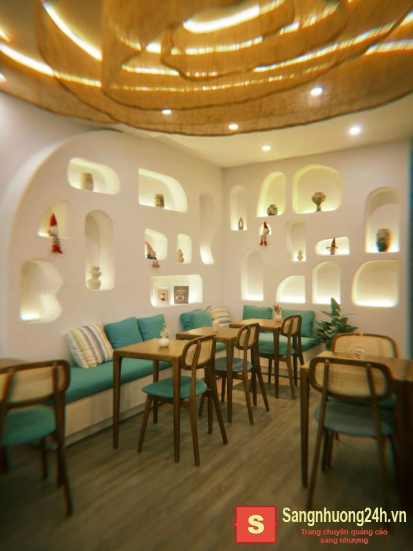 Sang quán cafe