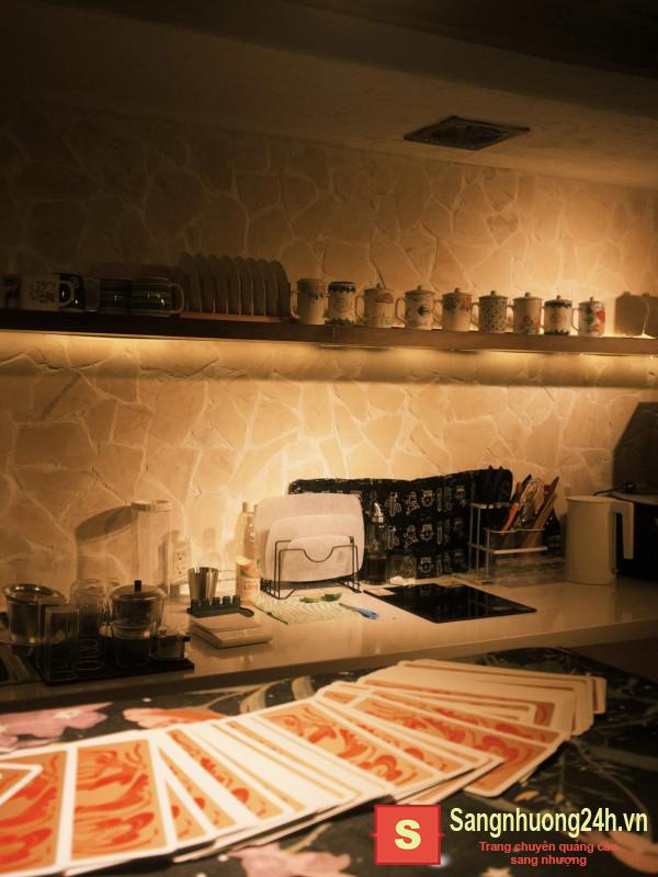 Sang quán cafe