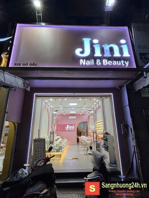 Cần Sang Nhượng Tiệm Nail Ở Quận Tân Phú