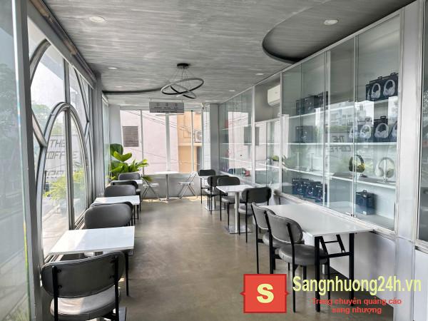 Sang quán cafe