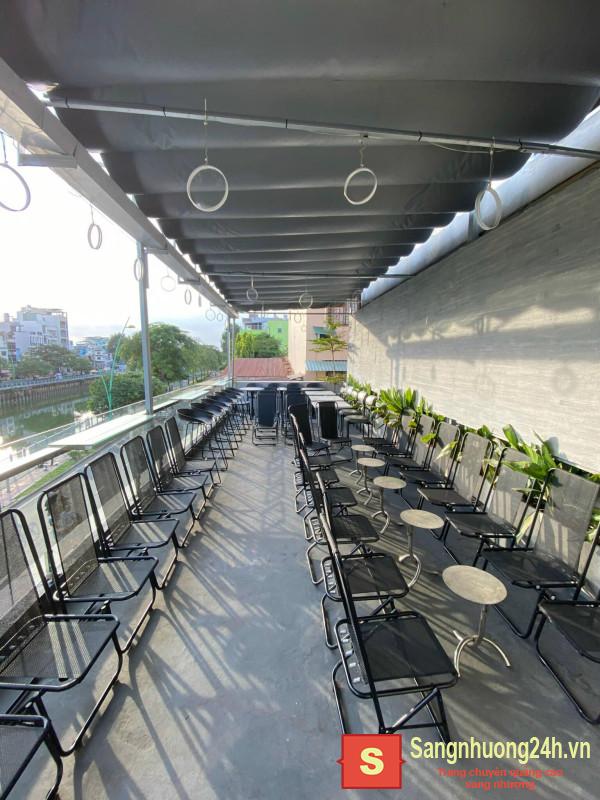 Sang quán cafe