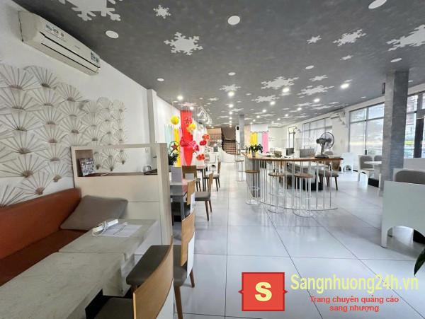 Sang quán cafe