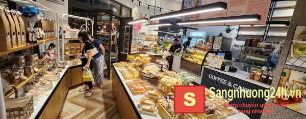 Sang quán cafe