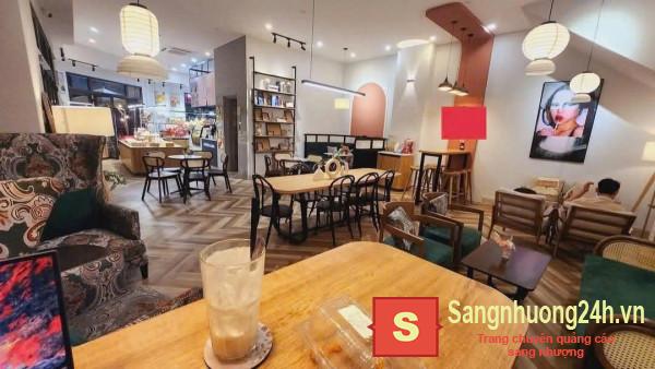 Sang quán cafe