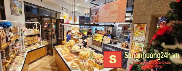 Sang quán cafe