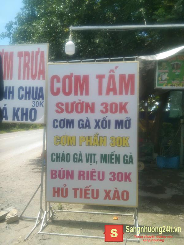 Sang quán cơm