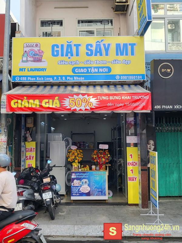 Sang tiệm giặt ủi