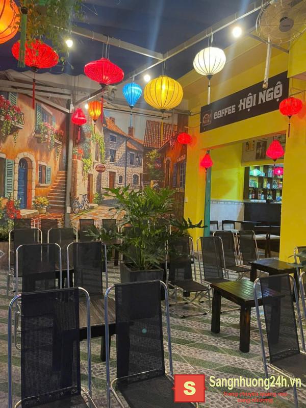Sang quán cafe