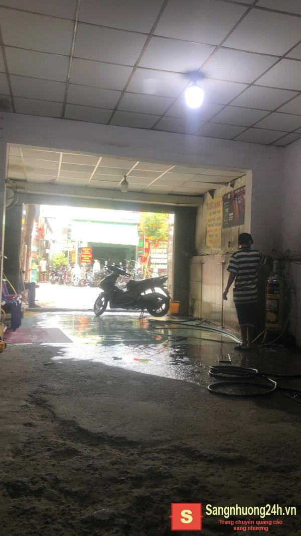 Sang tiệm rửa - sửa xe
