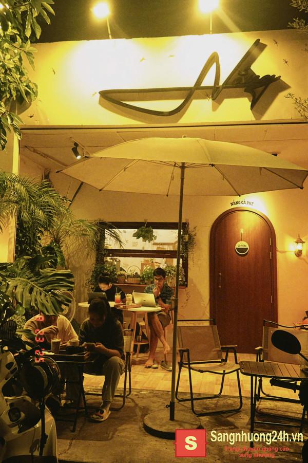 Sang quán cafe