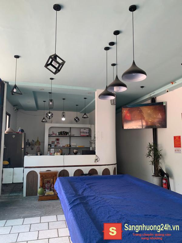 Sang quán cafe