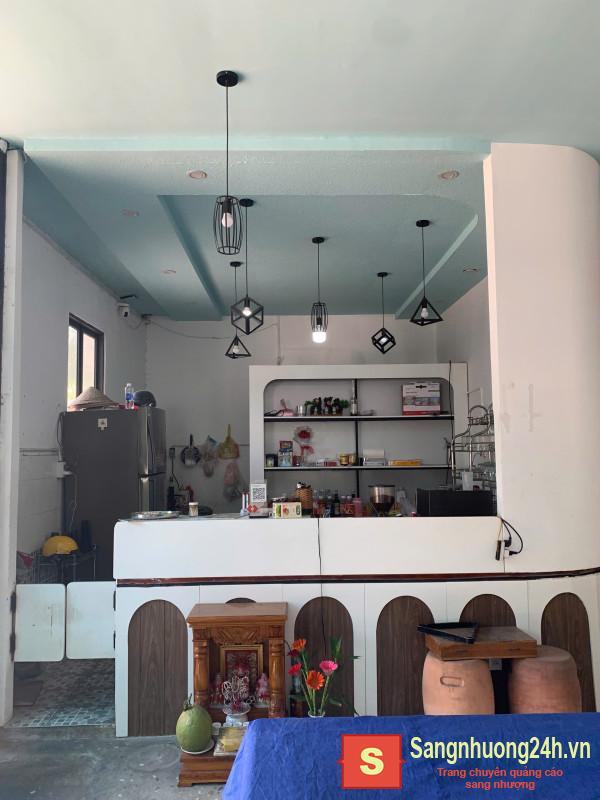 Sang quán cafe