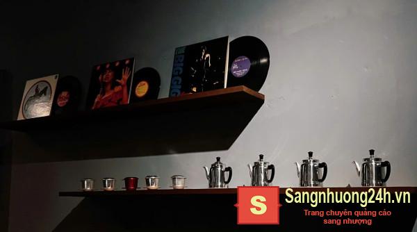 Sang quán cafe