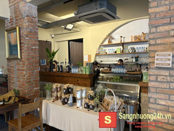 Sang nhà hàng Sang nhà hàng