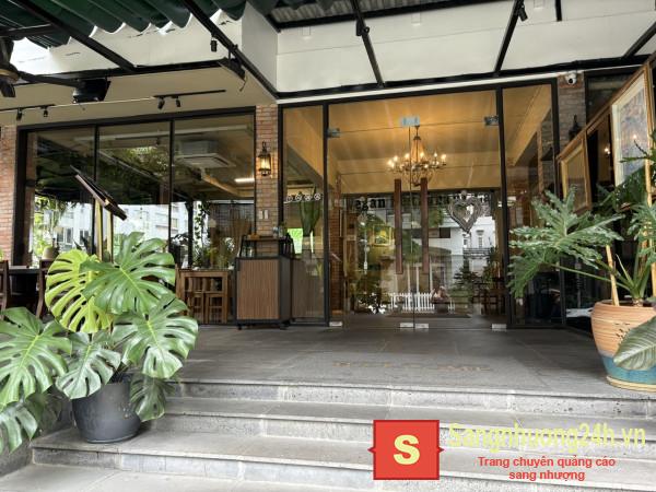 Sang nhà hàng Sang nhà hàng