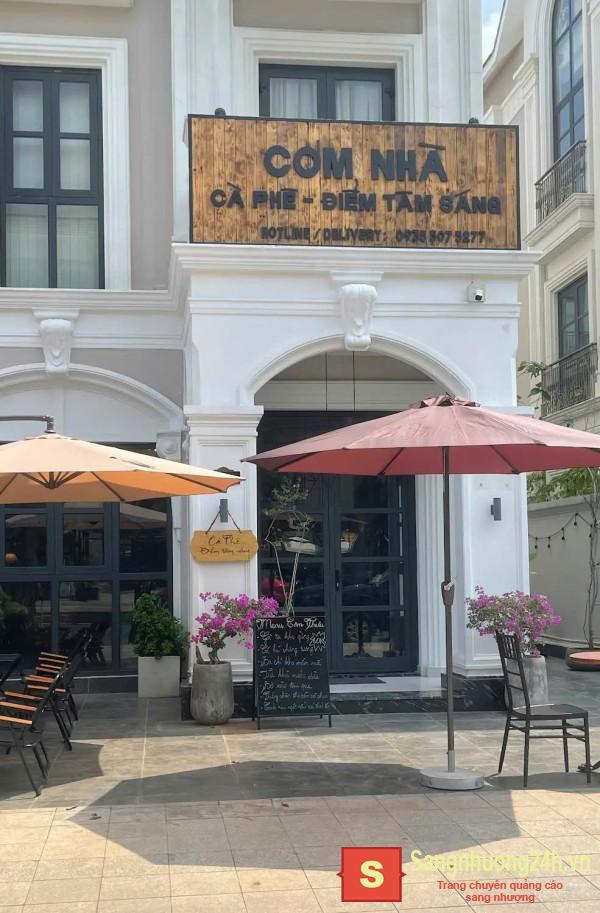 Sang Nhượng Quán Cơm Văn Phòng Ở Vinhomes Grand Park Quận 9