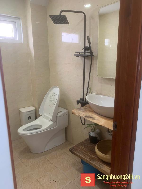 Sang tiệm tóc - nail