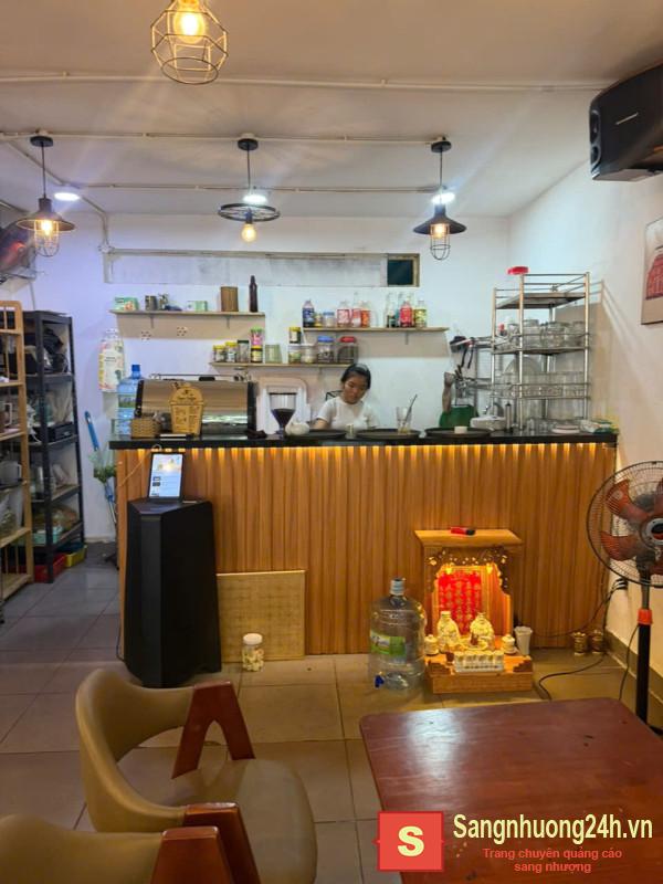 Sang quán cafe