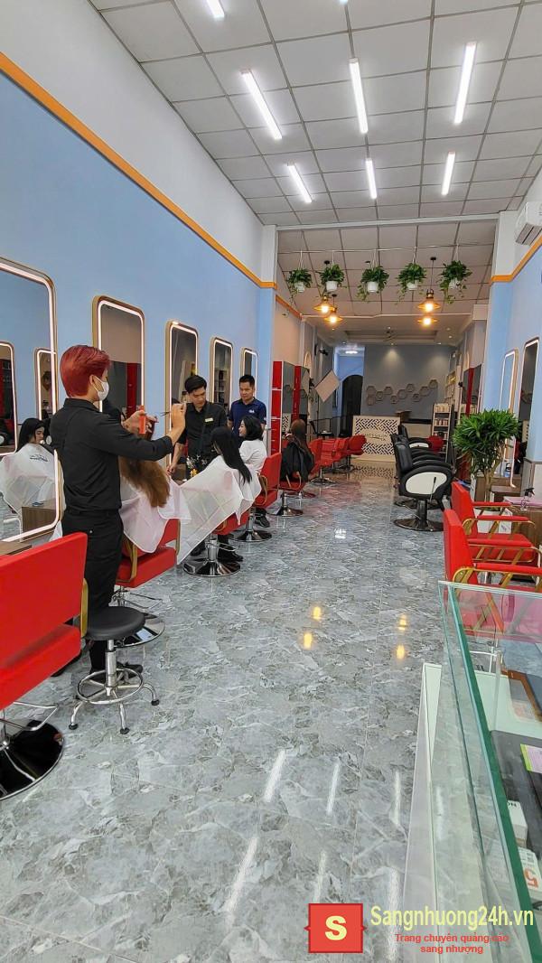 Sang tiệm tóc - nail