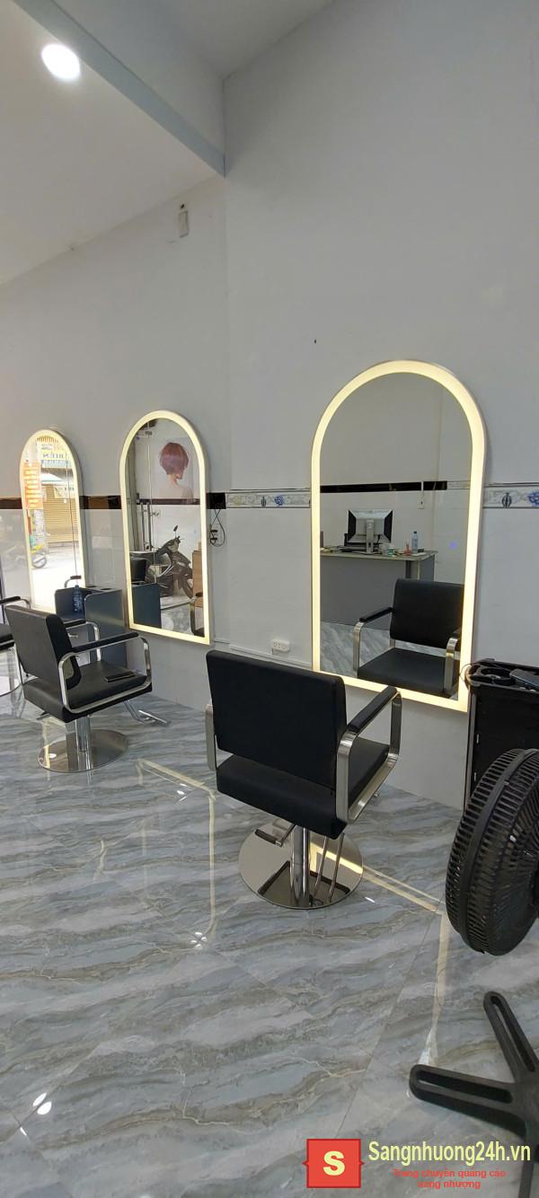 Sang tiệm tóc - nail