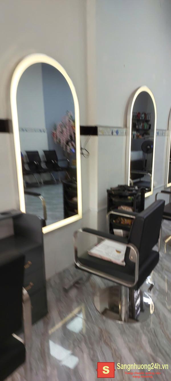 Sang tiệm tóc - nail