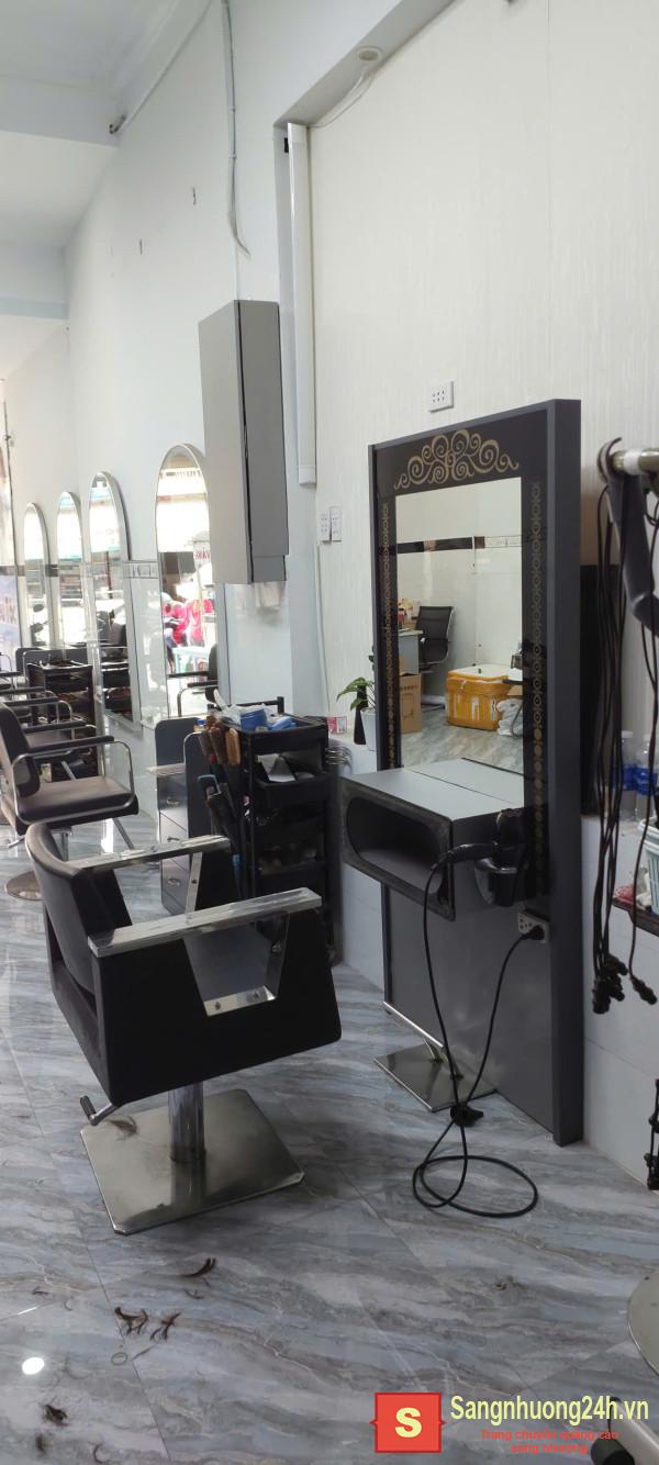Sang tiệm tóc - nail