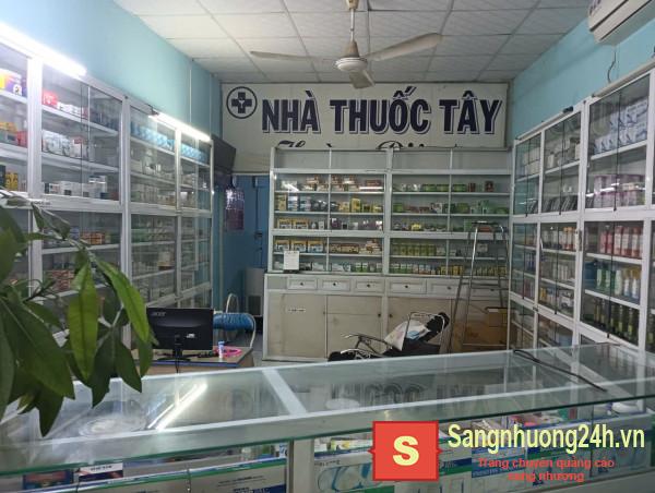 Sang nhà thuốc tây