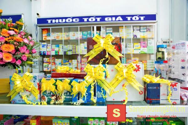 Sang nhà thuốc tây