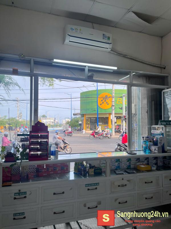 Sang nhà thuốc tây