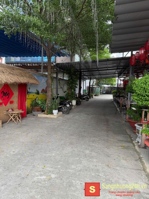 Sang quán cafe