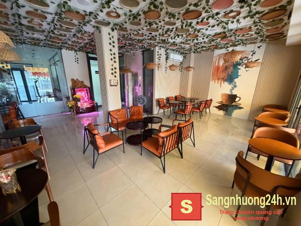 Sang quán cafe
