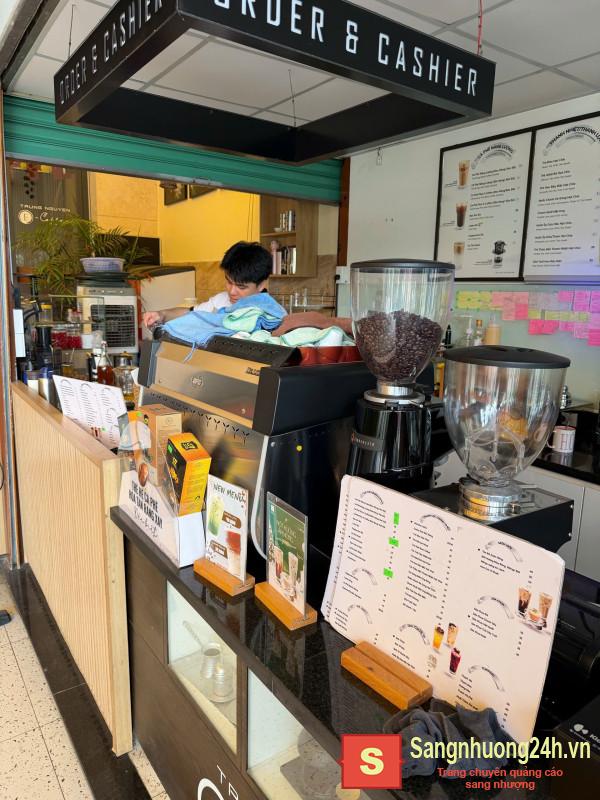 Sang quán cafe