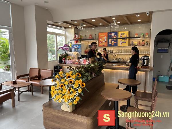 Sang quán cafe