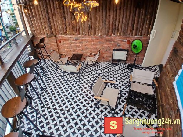 Sang quán cafe